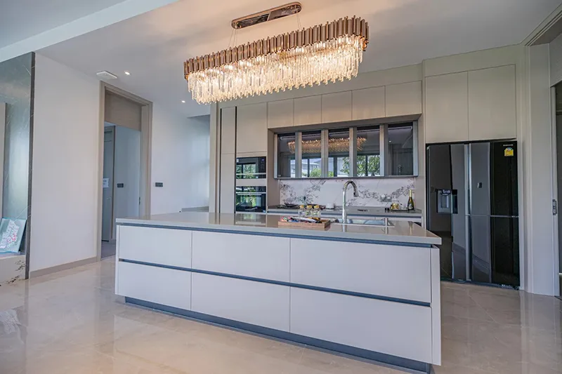 immobilien-dpgermanthai-exploring-the-luxury-and-tranquility-of-glory-village-pattaya-40