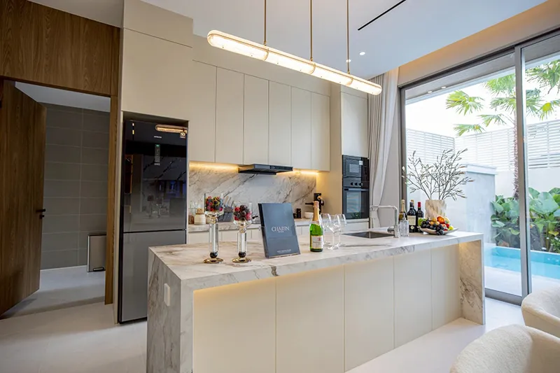 immobilien-dpgermanthai-houses-for-sale-pattaya-finding-hygge-luxury-at-the-charin-project-05